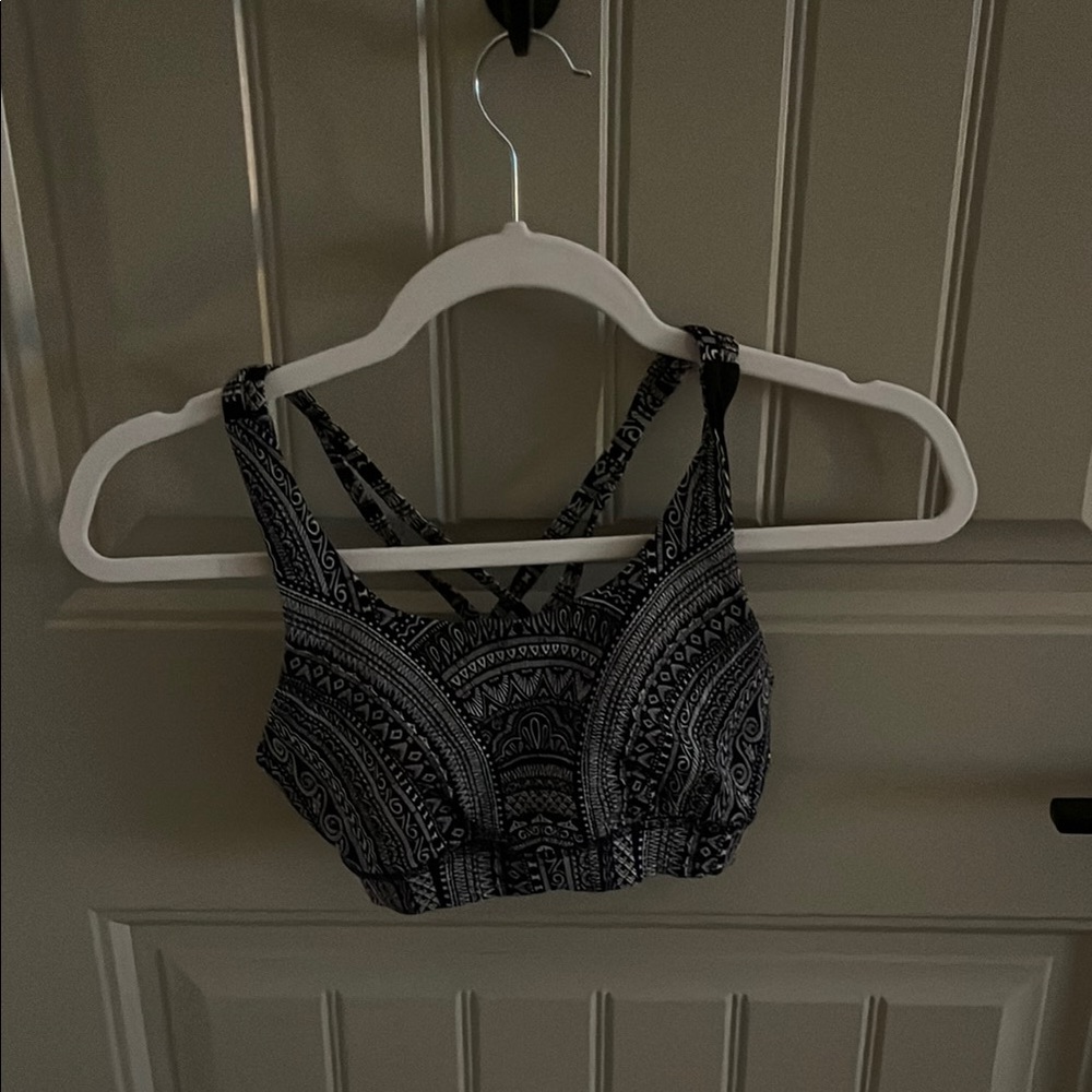 lululemon Black and White Patterned sports bra